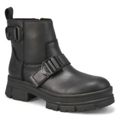 UGG Women's Ashton Short Waterproof Boot -Bla